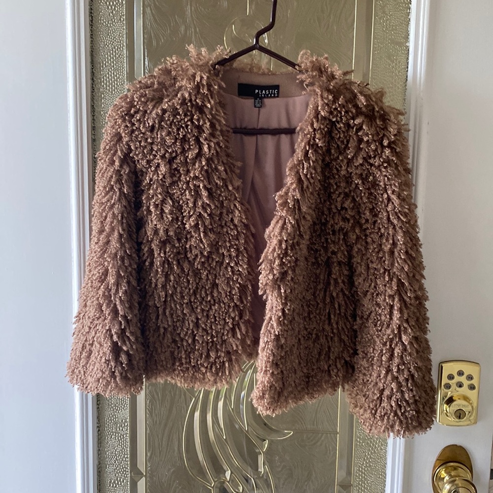 Cropped bouclé jacket